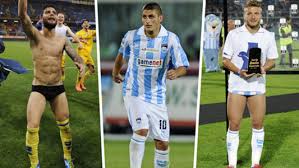 Signe distinctif arboré par les membres d'un groupement : Delfino Pescara Als Drei Heutige Weltstars Ein No Name Team Zum Aufstieg In Die Serie A Fuhrten Goal Com