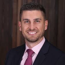 Shane Evers's Instagram, Twitter & Facebook