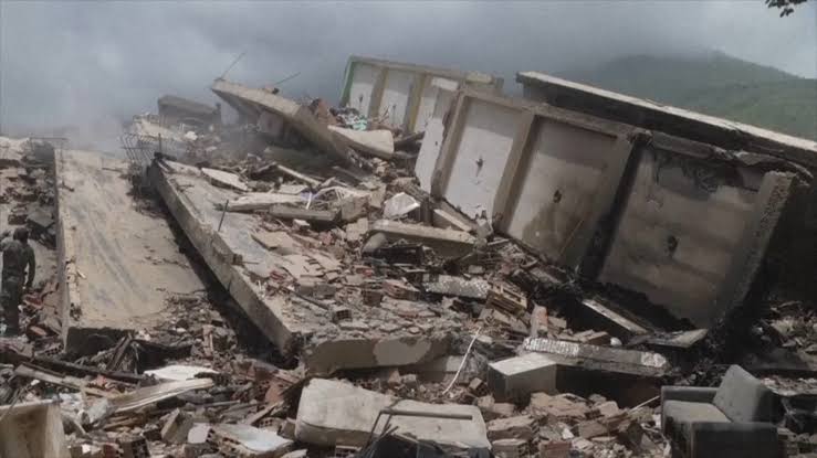 Venezuela earthquakes: Death toll rises to at least 1,430, crucial window  for rescuing survivors narrows after deadly quakes - ABC7 San Francisco