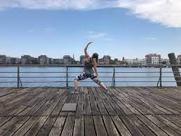 See the closest yoga studios to your current location (distance 5 km). Outdoor Yoga Berlin Die Besten Orte Fur Yoga Draussen In Berlin