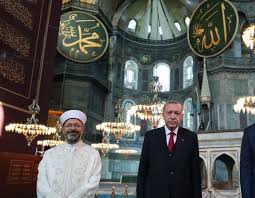 Hagia sophia museum (ayasofya muzesi) in istanbul, turkey. Hagia Sophia 350 000 Nehmen Am Ersten Freitagsgebet Seit 86 Jahren Teil Nex24 News