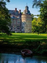 'haus assen' und synonyme zu openthesaurus hinzufügen. Castle Haus Assen Jigsaw Puzzle