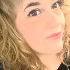 Zombie Chunks: Publishing, Dead Silent, Anderson, Chuck, Wilson, Steven,  Williams, Cody, Smith, Veronica, Robb, Suzanne, Goldsmith, Gardner, Ott,  Dan, Barber, Jessica, Hall, Dave: 9781542504980: Amazon.com: Books