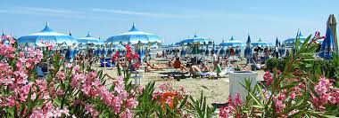 Szeroka, piaszczysta plaża, mnóstwo atrakcji: Wlochy Rimini Strona 1 Travelpasja Pl