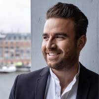 100+ "Mickey Van" profiles