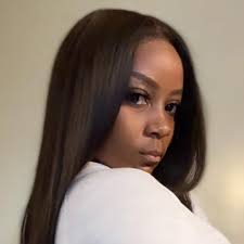 Amazon.com: Everything That Glitters Ain't Gold: 9781727324587: Meeks,  Amber: Libros