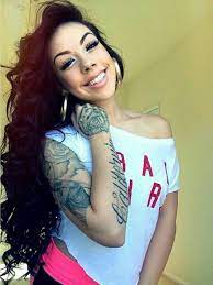 But girls want those tattoos which looks good on them or which ma… Pretty Girl Tattoos Pretty Girl Tattoos Dating Girls Girl Tattoos