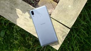 Sony Xperia L3 Review