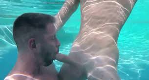 underwater blowjob - BoyFriendTV.com