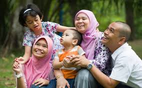 Bapa kemana mam.? kamu macam tak tau aja, kan udah berangkat ke kisaran, biasa ngantar ikan. Peribahasa Peranan Ibu Bapa Cara Halus Orang Lama Menasihati Kita Tentang Keibu Bapaan