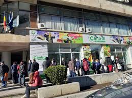 Serviciul voluntar pentru situații de urgență. DirecÅ£ia Taxe Si Impozite InauguratÄƒ Cu CoadÄƒ KilometricÄƒ Ziarul Argesul EdiÅ£ia Online