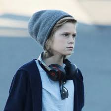 Macpherson shares sons aurelius cy andrea busson, 13, and arpad flynn alexander busson, 18, with ex arpad busson. Aurelius Cy Andrea Busson Bio Family Siblings And More