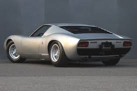 Philippe bouvard (né le 6 décembre 1929 à coulommiers), est un journaliste, humoriste et présentateur de médias grand public français. 1968 Lamborghini Miura P 400 Ex Philippe Bouvard