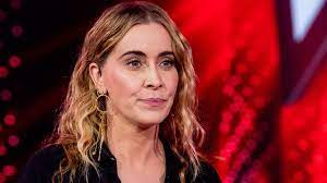 Anouk's voice can purr, stir and roar and cover the broadest emotional spectrum from the very tender to the fiercest abandon. Anouk Wants Extra Corona Measures In The New Tvoh Season World Today News