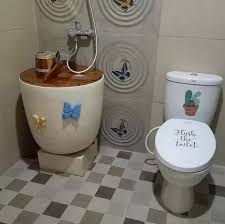Sekarang kami akan berikan referensi tentang kamar mandi minimalis yang telah kami kumpulkan dari berbagai sumber, silahkan kalian preview, apabila ada yang cocok anda dapat mendownloadnya sekalian. Bak Mandi Minimalis Motif Kupu Kupu 1 Paket Dengan Tutup Dan Gayung Antik Lazada Indonesia