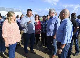 🇨🇺| Esta tarde, y luego de la visita a... - Presidencia Cuba | Facebook