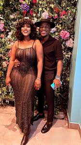 Dineo Moloisane - Dineo Moloisane legði út eina nýggja mynd.