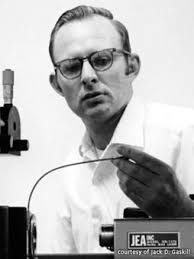 Etendue: Jack D. Gaskill