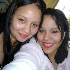 Lynette Acosta (@lovenvy)