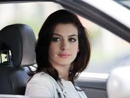 Anne hathaway