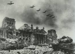 A cinquefrondi, cittadina nell'area metropolitana di reggio calabria, è festa del santo patrono, san michele arcangelo. In Germania Austria Francia E Repubblica Ceca E Festa Nazionale Si Ricorda La Fine Della Seconda Guerra Mondiale 1945 Smartweek