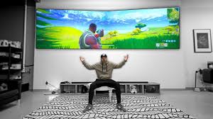Used gaming computer setup plays pubg fortnite gta5 for sale in kennedale letgo. World S Biggest Fortnite Gaming Setup Gamengadgets