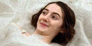 Maybe you would like to learn more about one of these? Who Is Hannah Taylor Gordon Dating Hannah Taylor Gordon Boyfriend Husband