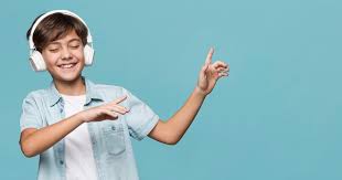 For example, deaf people in the us can't understand chinese sign there are some sign languages that are related to each other, in sign language families, due to a common history. Heal With Music