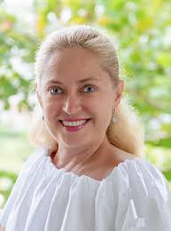 Helping Joel: Miller, Hannah: 9798376413531: Amazon.com: Books