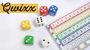 El juego familiar, se utiliza como una hipótesis operativo, es decir, como un diagnóstico sobre el que basar una intervención. Maldon Nuestros Juegos Maldon