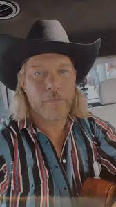 Craig Wayne Boyd (@cwbyall) • Instagram photos and videos