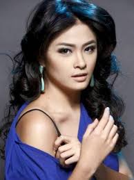 A thousand cranes yes (ring emoji) @mrcuu, she wrote in the caption to the proposal pictures held in niseko, japan. Yam Concepcion Height Weight Size Body Measurements Biography Wiki Age