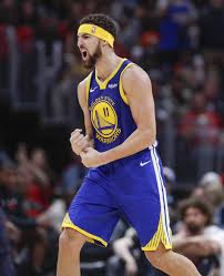 He is the son of former nba player mychal thompson. Warriors Klay Thompson Sets Nba Record For 3 Pointers