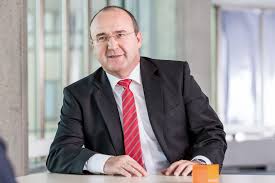 7.73 percent of voting securities are owned by diebold switzerland holding company, llc (refer to 15 for ownership),and the remaining.02 percent of voting securities is owned by diebold holding company. Volksbank Freiburg Eg Bank Kunde Was Ist Gute Beratung