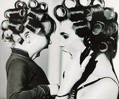 Mother Daughter In Hair Rollers Sooooo Cute Daughter Photography Mother Daughter