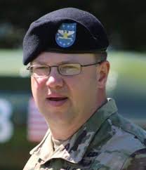 McAAP commander takes new assignment