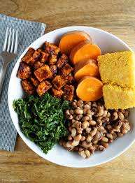 Give your classic thanksgiving menu a twist with recipes like southern sweet potato pie, corn bread dressing, collard greens and more. Vegan Soul Food Thanksgiving Recipes Recipes