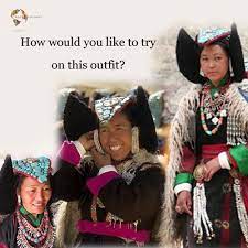 The dress of gauchos reflected the influence of spain while responding to environmental conditions found in south america. Did You Know The People Of Ladakh Wear A Goucha This Is Seen On Both Men And Women Of The Tribe However The Women S Goucha Is Mu Outfits How To Wear