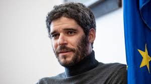 Az Action for Democracy-nál ekkora összeget tekintenek ideális  mikroadománynak