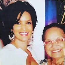 Today we #Honor my Mother's Heavenly Birthday🙏🏾🎂 The Queen would have  been 95 years old today💗💗 Wearing pink today because that was her  favorite color! I feel her spirit and protection all