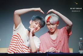Hoshi woozi please send a message first . Hoericane Attacca Ø¯Ø± ØªÙˆÛŒÛŒØªØ± Woozi Being The Tsundere He Is But Ending Up Completing The Heart With Hoshi Soonhoon Enthusiasts Like Me Are Being Well Fed Today Cheers Hoshi Woozi Seventeen Pledis 17 Https T Co W2npgvds0g