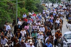 Mexico, quintana roo state, bacalar. Realizan Cabalgata Por 46 Aniversario Del Ejido Alfredo V Bonfil Almomento Noticias Informacion Nacional E Internacional