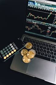 These synthetic assets can be based on physical commodities, fiat currencies, stocks, bonds, other cryptocurrencies, or anything valuable. Join Me Play Casino Mine Crypto In 2021 Bitcoin Price Forex Trading Bitcoin