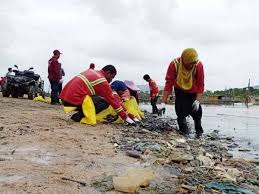 Sebagai tambahan, beberapa tips berikut ini juga bisa kamu simak sebelum memulai usaha daur ulang sampah plastik. Perangkap Sampah Jerat Sisa Pepejal Di Pantai