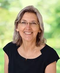 Linda Tarbox's Instagram, Twitter & Facebook