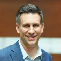 Peter Vale's Instagram, Twitter & Facebook