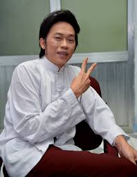 Nên, những gì anh linh làm cho người nghèo, người khổ, tôi tin là từ tấm lòng anh. Hoai Linh Ká»ƒ Vá» Qua Khá»© Ngheo Kho Báº¯t á»'c Khan Giáº£ Rá»›t NÆ°á»›c Máº¯t