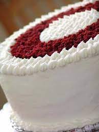 This free cake, decorated with icing, a border, and an inscription, is the baby's own cake to enjoy. Wedding Cakes Red Velvet Valentines 53 Trendy Ideas Red Velvet Cake Decoration Red Velvet Wedding Cake Velvet Cake Recipes