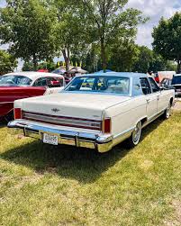 Image result for Oxford White 1990 Lincoln