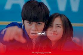 Nama zara sebelumnya dikenal lewat debutnya di ketika bekerja sama dalam film mariposa, mereka tampak begitu dekat. Adhisty Zara Dan Angga Yunanda Kembali Bikin Baper Di Film Mariposa Heboh Interactivity Digital Media